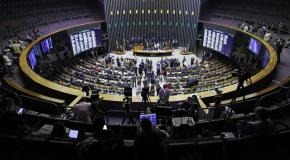 Plenário da Câmara retoma votação da reforma política