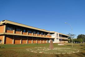 UEMS oferece oficinas de biblioteconomia, fotografia e técnica vocal