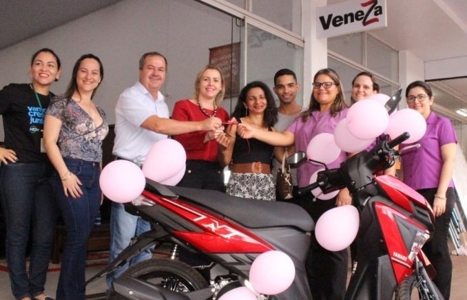 Amambai: prêmios da campanha Mãe Premiada da Acia foram entregues Foto: Vilson Nascimento