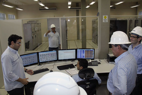 Estado consolida um dos grandes projetos estratégicos com linhão de energia Estado consolida um dos grandes projetos estratégicos com linhão de energia