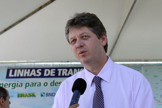Estado consolida um dos grandes projetos estratégicos com linhão de energia Estado consolida um dos grandes projetos estratégicos com linhão de energia