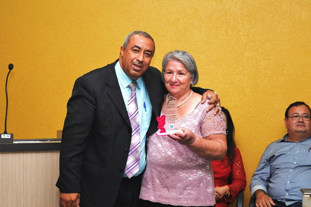 Câmara de Vereadores de Amambai realiza sessão solene, conheça as homenageadas Câmara de Vereadores de Amambai realiza sessão solene, conheça as homenageadas