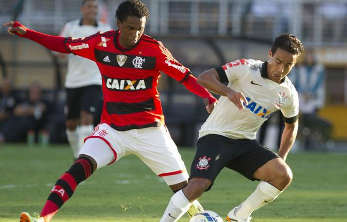 Caixa concede patrocínio de R$ 83 milhões a dez times de futebol