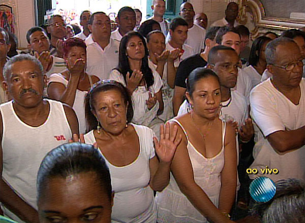 Fiéis lotam Igreja do Bonfim, em Salvador, na última sexta-feira do ano Fiéis lotam Igreja do Bonfim, em Salvador, na última sexta-feira do ano