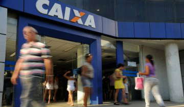 Agências da Caixa abrem neste sábado (11) para saques do FGTS A Caixa abrirá 1.841 agências selecionadas em todo Brasil
