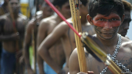 Índios usam mídias sociais para fortalecer voz própria Povos querem se distanciar de preconceitos propagados por veículos jornalísticos