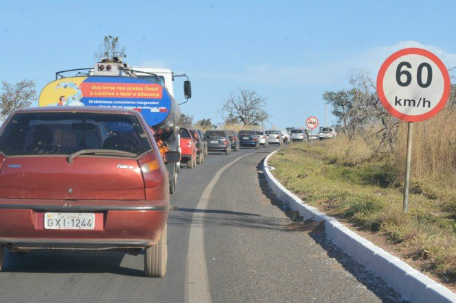 Operação terá blitze com bafômetros, combate ao excesso de velocidade e fiscalização de motocicletas (Renato Araújo/ABr)