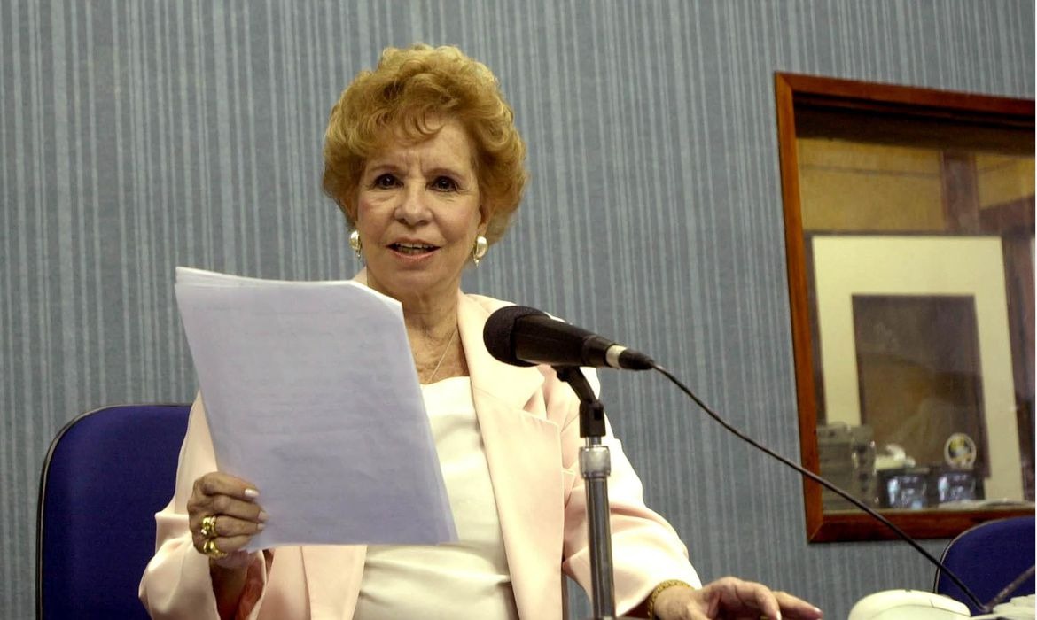 Atriz e radialista Daisy Lúcidi morre por covid-19 aos 90 anos © Arquivo/Agência Brasil