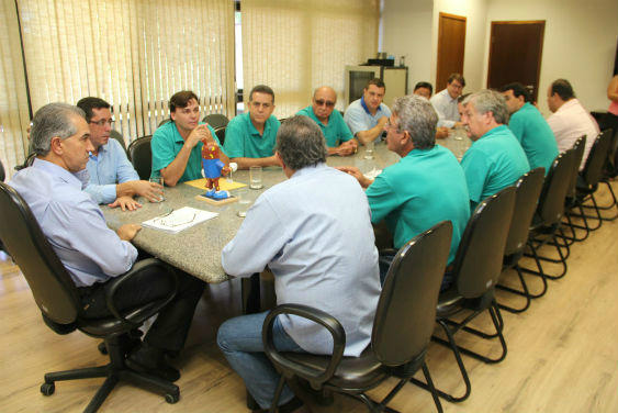 Governador garante apoio do Estado para a 21ª Festa da Linguiça de Maracaju Governador garante apoio do Estado para a 21ª Festa da Linguiça de Maracaju