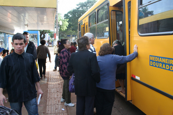 Tarifa de ônibus pode chegar a R$ 2,70 em Dourados