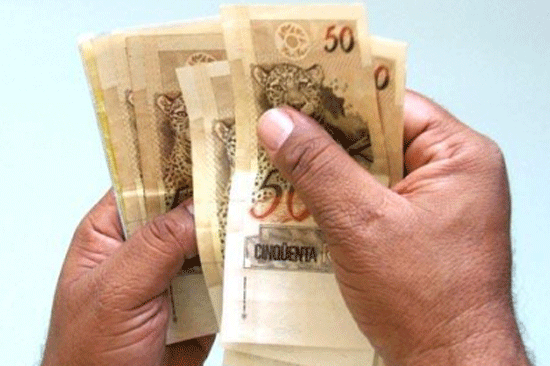 Servidores já podem transferir conta-salário para banco de sua preferência Servidores já podem transferir conta-salário para banco de sua preferência