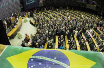 STF decreta perda de mandato de deputados condenados do mensalão