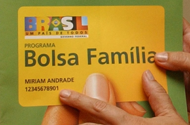 Ministério orienta como deve ser feita inscrição no Bolsa Família Ao ingressar no Bolsa Família, beneficiário tem direito a entrar em outros programas sociais
