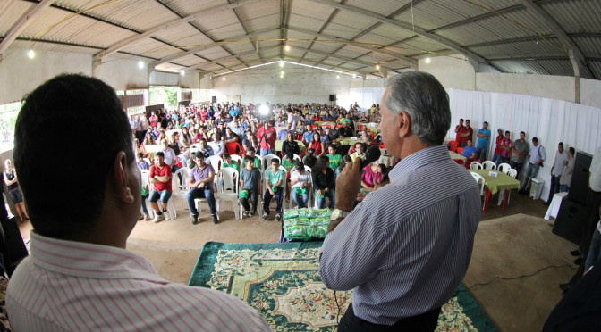 Governador libera recursos para asfaltar 100% da cidade de Japorã
