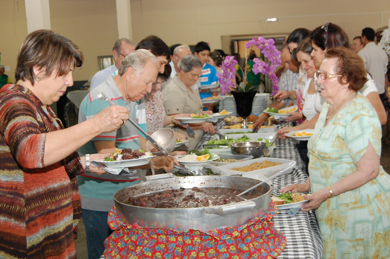 Lar do Idoso de Amambai promove feijoada nesse domingo (16) Lar do Idoso de Amambai promove feijoada nesse domingo (16)
