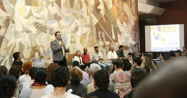 Caravana das Artes promove debate sobre política cultural