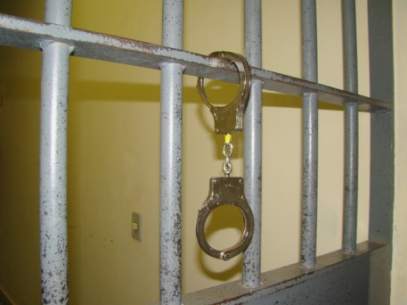 Entra em vigor nova lei penal sobre prisão provisória