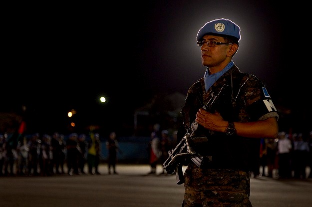 Tropas brasileiras ajudaram a controlar gangues em áreas haitianas. Foto: Minustah.