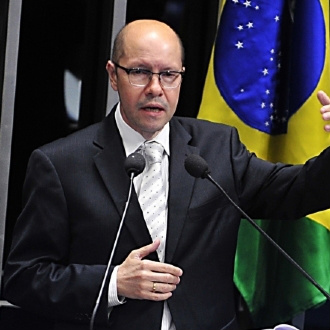 Votação contra Demóstenes no Conselho de Ética fica para próxima semana Votação contra Demóstenes no Conselho de Ética fica para próxima semana