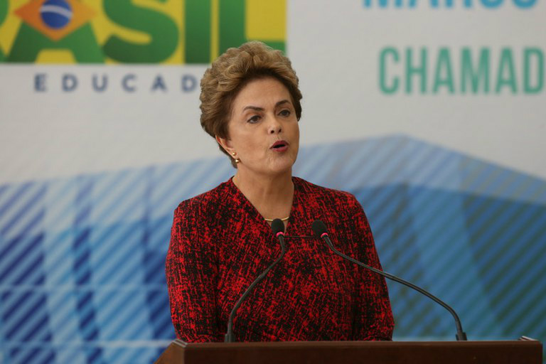Entre o medo e a esperança Dilma Rousseff segue ameaçada