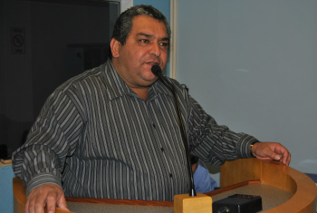 Brito pede pavimentação asfáltica para moradores da vila Doriane Vereador Brito reivindica investimentos na vila DorianeFoto: Moreira Produções