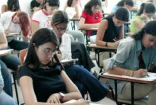 Desse total, um grupo de 207 cursos, em pior situação, está impedido de fazer vestibular em 2013 