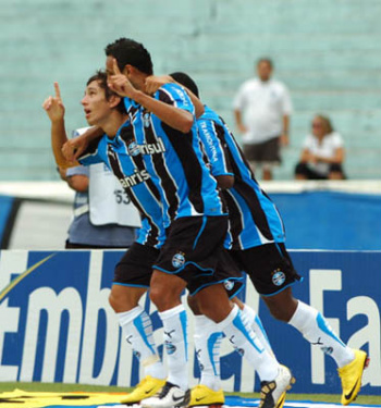 Grêmio empata com Vasco e mantém boa fase Grêmio empata com Vasco e mantém boa fase