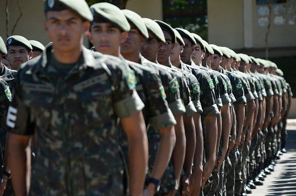 Alistamento militar obrigatório termina nesta quinta (30) Alistamento militar obrigatório termina nesta quinta (30)