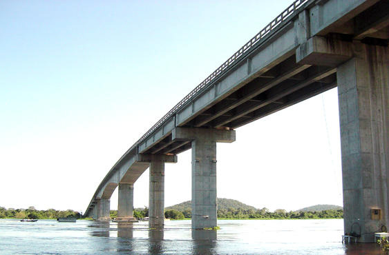 Defesa Civil Nacional reconhece estado de emergência da ponte do rio Paraguai