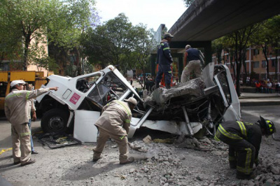 México registra terremoto de 7,5 graus na escala Richter