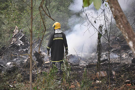 Queda de avião mata oito pessoas no Paraná Divulgação
