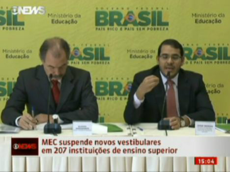 MEC divulga lista de cursos que terão vestibular suspenso MEC divulga lista de cursos que terão vestibular suspenso