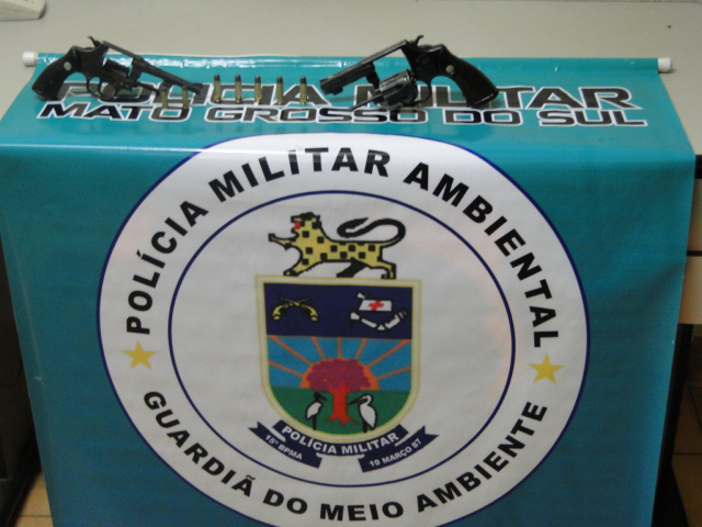 PMA prende dois homens que utilizavam margens do rio como Estande de Tiro
