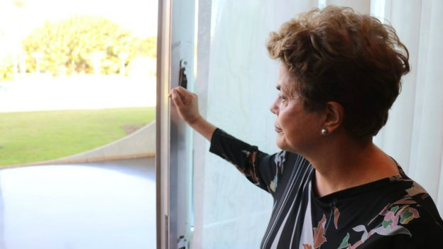 Dilma diz que vai propor em carta pública plebiscito sobre novas eleições Divulgação