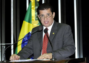 Ministro dos Transportes pede demissão Ministro dos Transportes Alfredo Nascimento (PR)