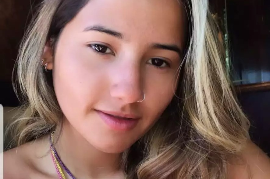 Mariana morreu aos 19 anos, atropelada pelo namorado, em Campo Grande (Foto: Arquivo Pessoal) 