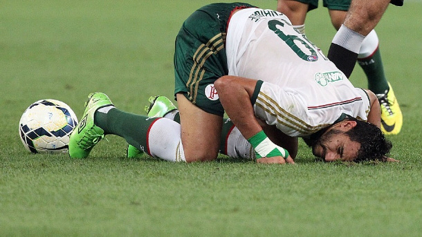 Fluminense supera o Palmeiras, entra no G-4 e complica rival