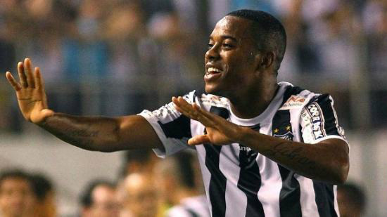 Com golaço de Robinho, Santos bate o Coritiba na Vila Belmiro