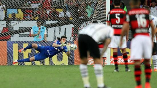 Resumo Esportivo: Cruzeiro perde e São Paulo cola na liderança