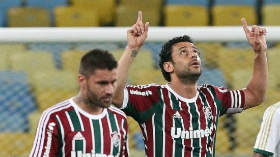 Resumo Esportivo: Cruzeiro perde e São Paulo cola na liderança