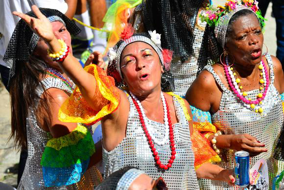 Depois de um domingo de blocos em vários bairros do Rio, cidade terá quase 80 desfilando nesta segunda-feiraTomaz Silva/Agência Brasil