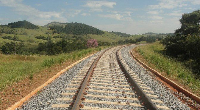 Três Lagoas recebe audiência pública para instalação de nova ferrovia no Estado Três Lagoas recebe audiência pública para instalação de nova ferrovia no Estado