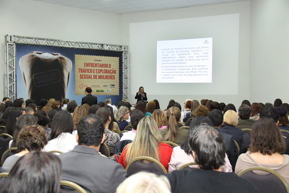 Seminário discute enfrentamento ao tráfico de pessoas