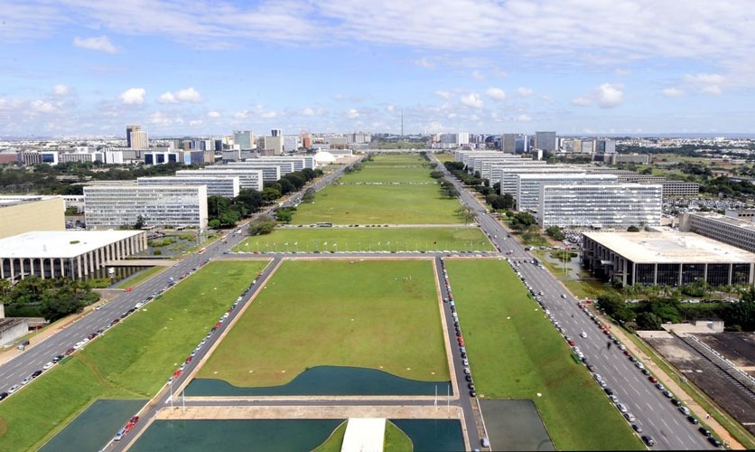 Na capital federal, Dr. Bandeira busca liberação de recursos para projetos de interesse do município / Foto: Reprodução 
