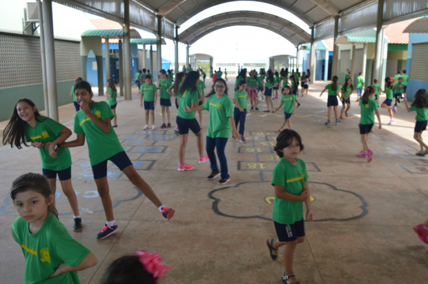 Vereador reivindica passeio público para escola Dom Aquino Corrêa Vereador Darci quer beneficiar alunos da EE Dom Aquino CorrêaFoto: Moreira Produções