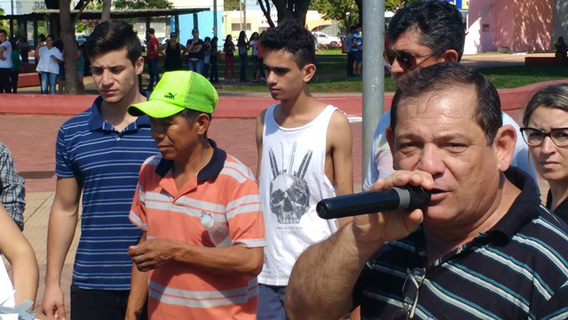 Mais de 1.000 pessoas protestam em Amambai contra a Reforma da Previdência (1) Mais de 1.000 pessoas protestam em Amambai contra a Reforma da Previdência (1)
