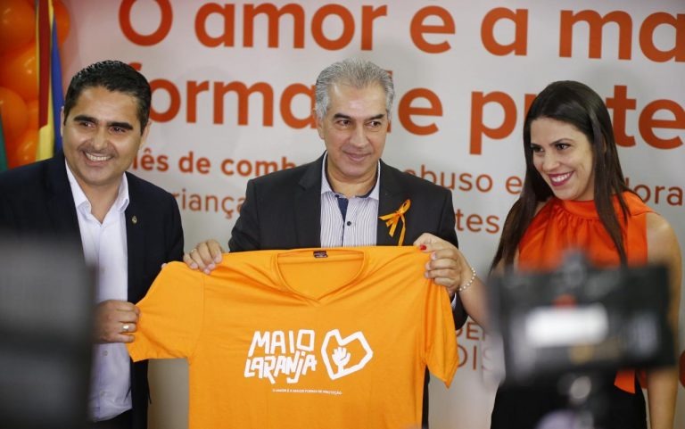 Governador Reinaldo Azambuja, durante lançamento da campanha Maio Laranja. (Foto: Marcos Ermínio)
