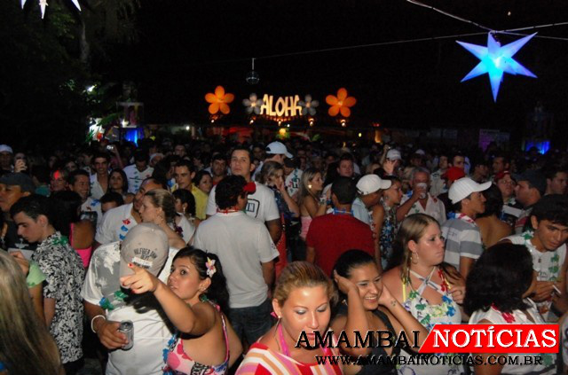 Noite Hawaiana, uma das mais badaladas de Amambai e região. Foto: Moreira Produções.