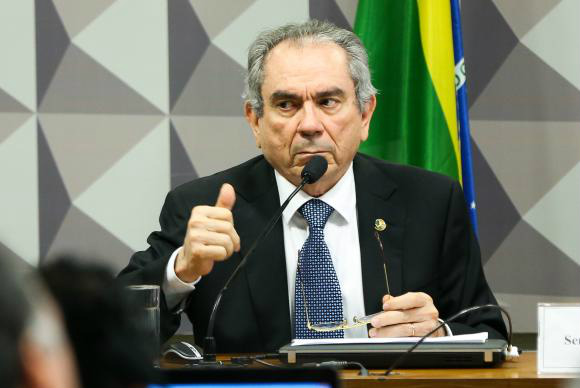 Lira propõe que julgamento de Dilma comece dia 25 e prossiga no fim de semana Divulgação