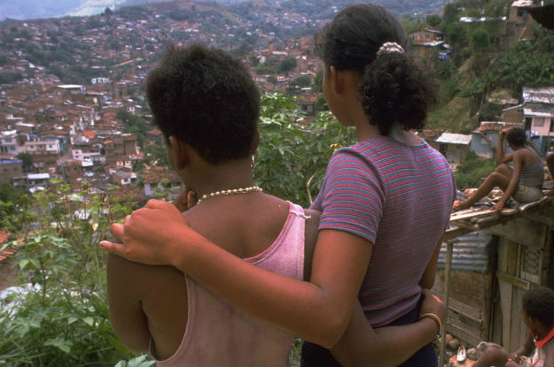 Jovens mulheres na Colômbia forçadas à exploração sexual. Foto: Divulgação 